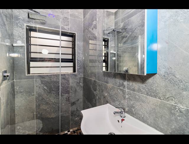 4 BEDROOM SEMI DETACHED TO LET IN PARKLANDS